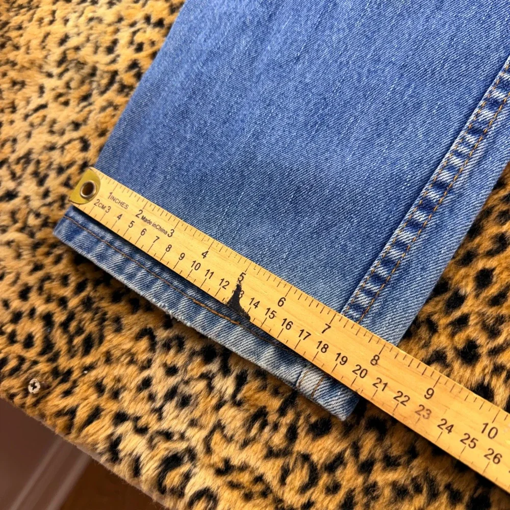 Levis 550 Relaxed Fit Jeans Mens 32x32 Medium Wash Blue Denim 2000s Tapered Leg